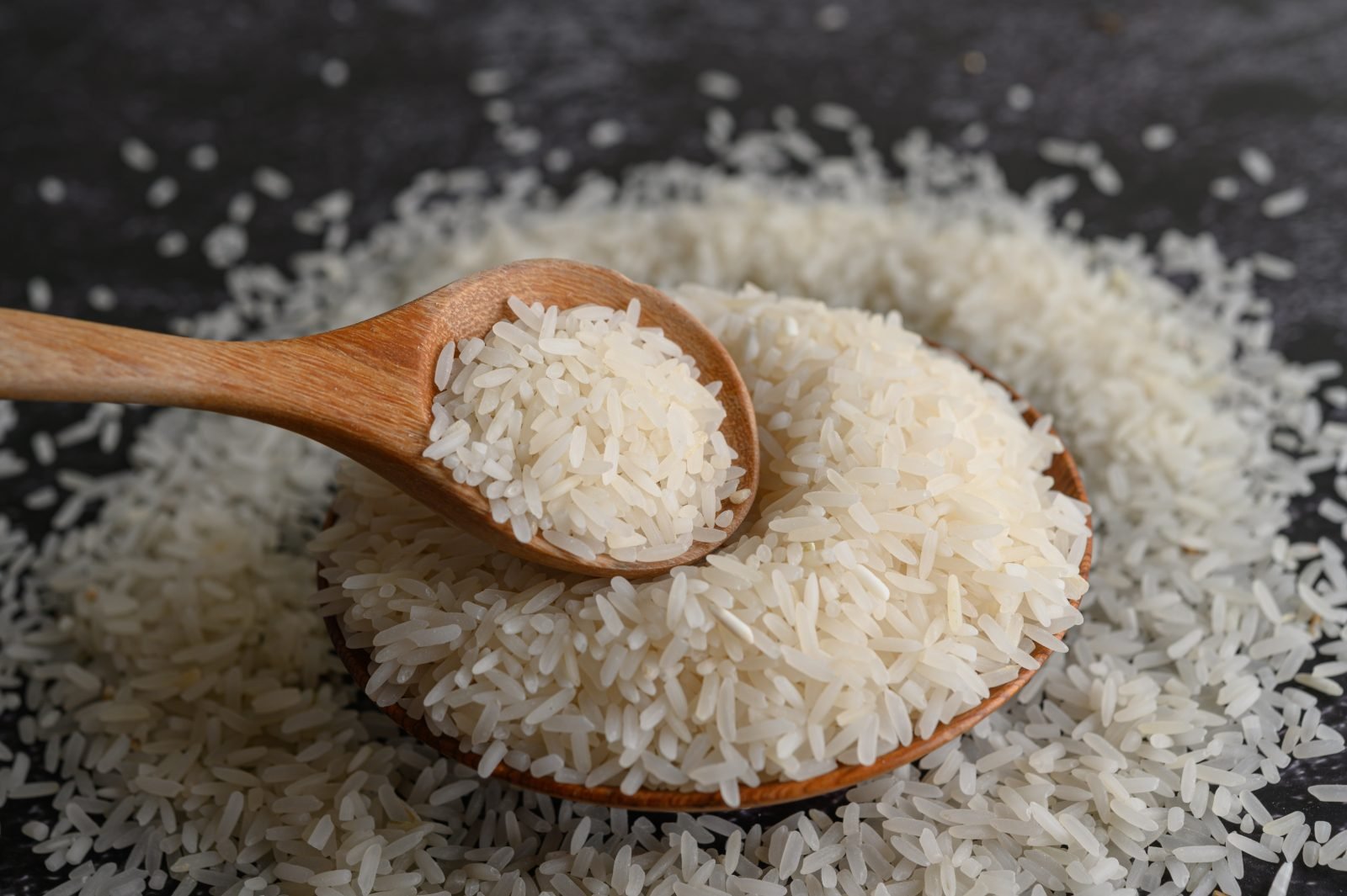 Close-up of milled rice grains